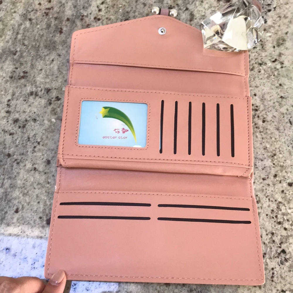 Wallet - Picture 2 of 3
